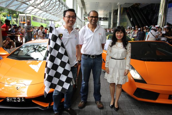 Guest of honour, Dr Janil Puthucheary (centre), Minister of State, Ministry of Communication and Information and Ministry of Education, with the BTSS President, Melissa Lim (right) and BTSS Vice President Dr David Low (left) flagged-off the supercars. Photo Credit: MVF Studios Guest of honour, Dr Janil Puthucheary (centre), Minister of State, Ministry of Communication and Information and Ministry of Education, with the BTSS President, Melissa Lim (right) and BTSS Vice President Dr David Low (left) flagged-off the supercars. Photo Credit: MVF Studios